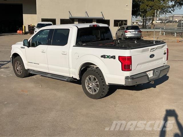 Ford F-150 Пікапи / Бічне розвантаження