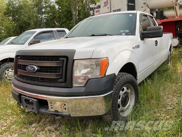 Ford F-150 Пікапи / Бічне розвантаження