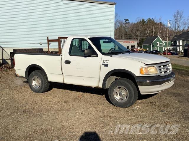 Ford F-150 Пікапи / Бічне розвантаження