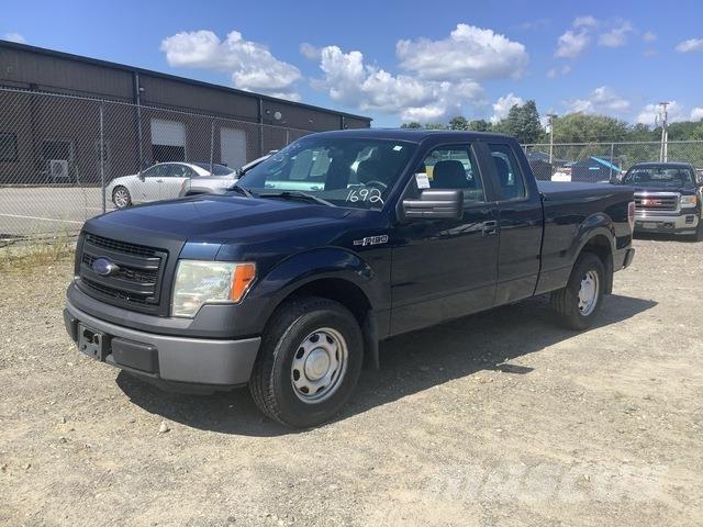 Ford F-150 XL Пікапи / Бічне розвантаження
