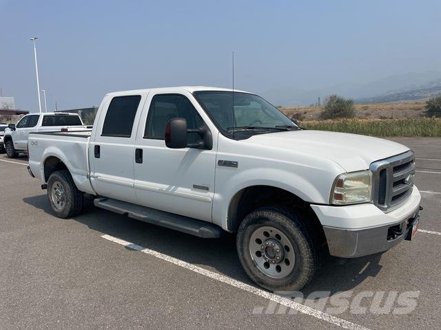 Ford F-250 Пікапи / Бічне розвантаження