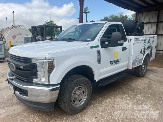 Ford F-250 Будтехніка - Інші