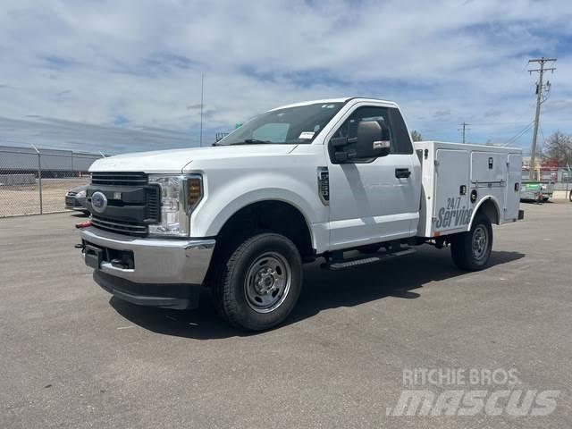Ford F-250 Пікапи / Бічне розвантаження