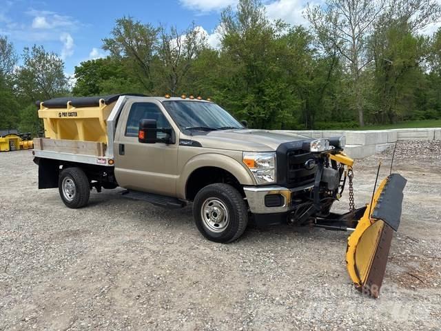 Ford F-250 Снігоочищувальні ножі та плуги