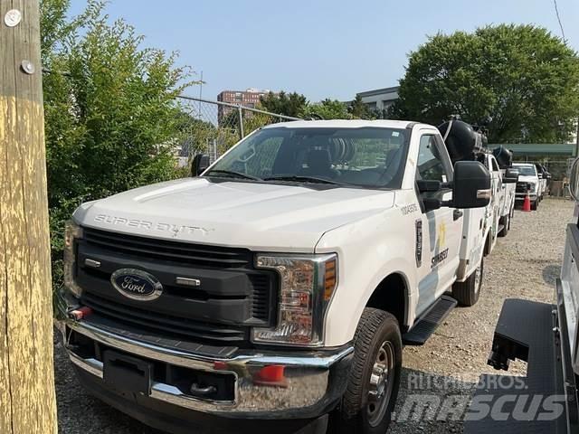 Ford F-250 Комунальні автомобілі / автомобілі загального призначення