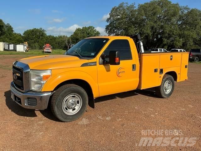 Ford F-250 Пікапи / Бічне розвантаження