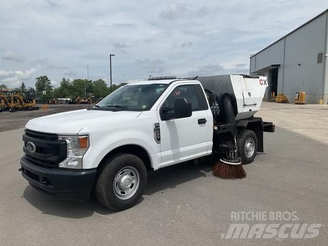 Ford F-250 Прибиральні машини