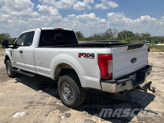 Ford F-250 Інше