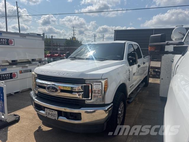 Ford F-250 Пікапи / Бічне розвантаження