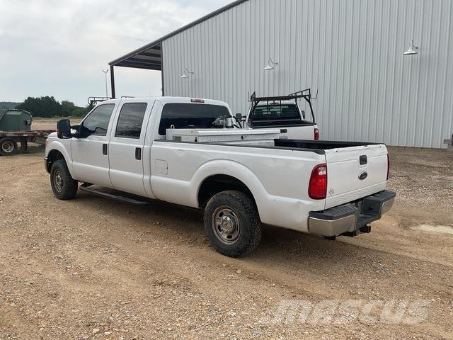 Ford F-250 Пікапи / Бічне розвантаження