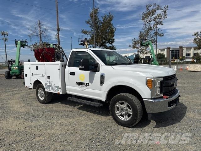 Ford F-250 Комунальні автомобілі / автомобілі загального призначення