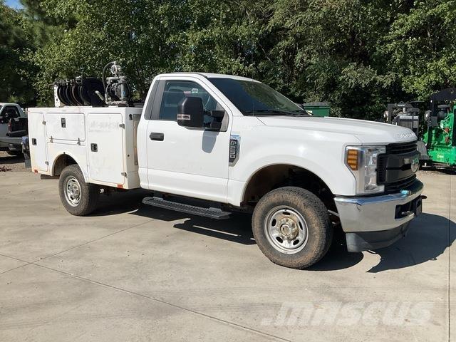 Ford F-250 Комунальні автомобілі / автомобілі загального призначення