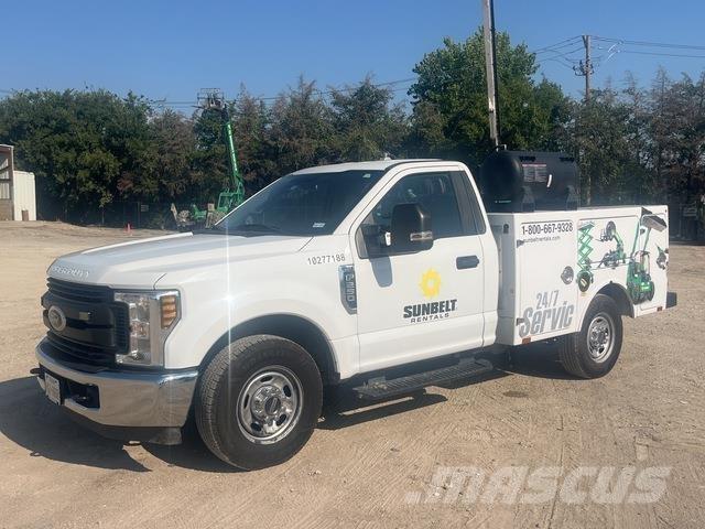 Ford F-250 Комунальні автомобілі / автомобілі загального призначення