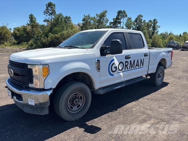 Ford F-250 Пікапи / Бічне розвантаження