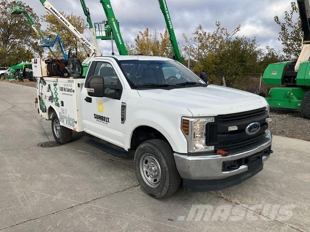 Ford F-250 Комунальні автомобілі / автомобілі загального призначення