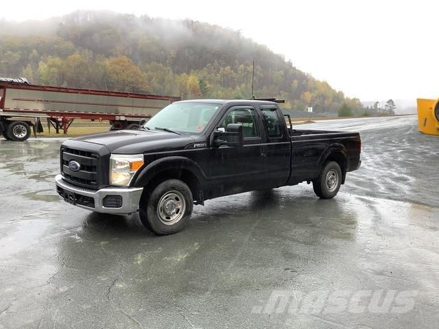 Ford F-250 Пікапи / Бічне розвантаження