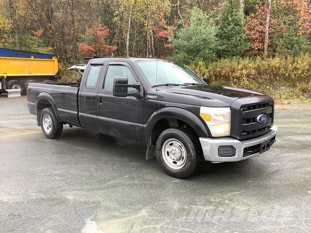 Ford F-250 Пікапи / Бічне розвантаження
