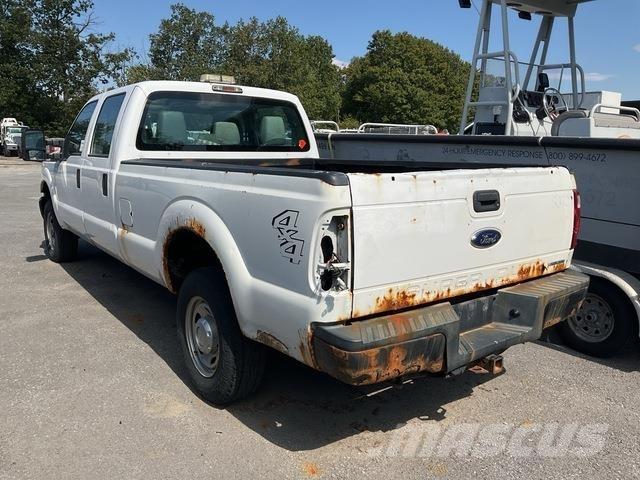 Ford F-250 Пікапи / Бічне розвантаження