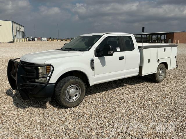 Ford F-250 Пікапи / Бічне розвантаження