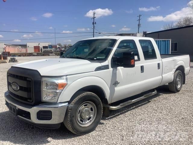 Ford F-250 4x4 Інше