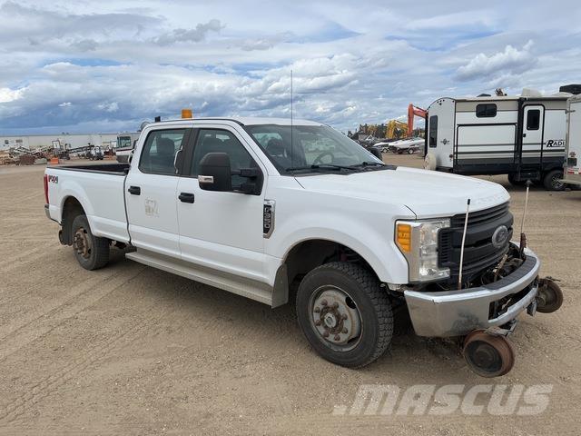 Ford F-350 Пікапи / Бічне розвантаження