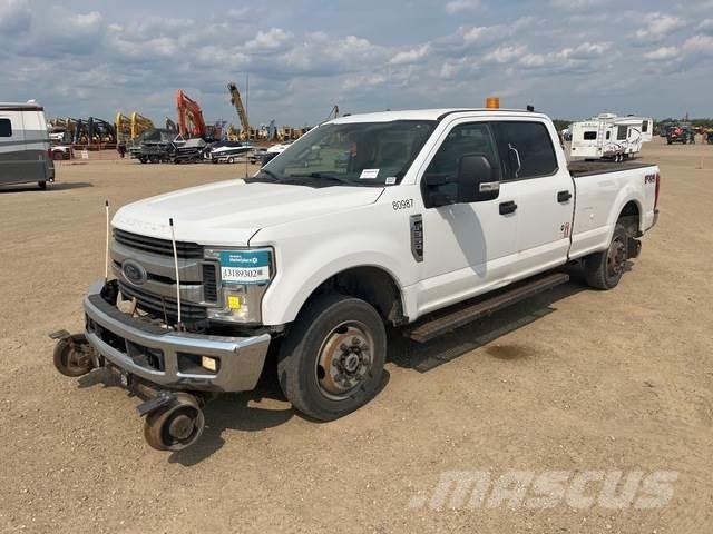Ford F-350 Інше
