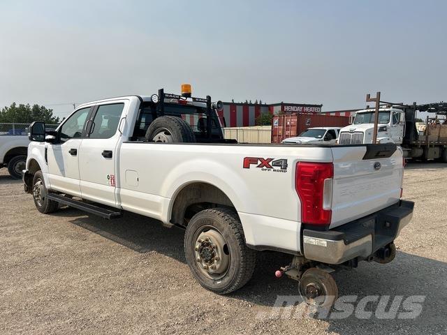 Ford F-350 Пікапи / Бічне розвантаження