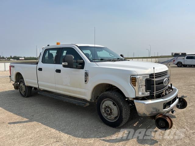 Ford F-350 Пікапи / Бічне розвантаження