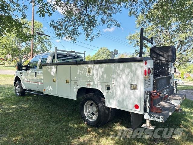 Ford F-350 Комунальні автомобілі / автомобілі загального призначення