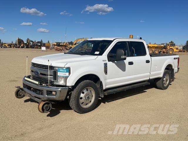 Ford F-350 Пікапи / Бічне розвантаження