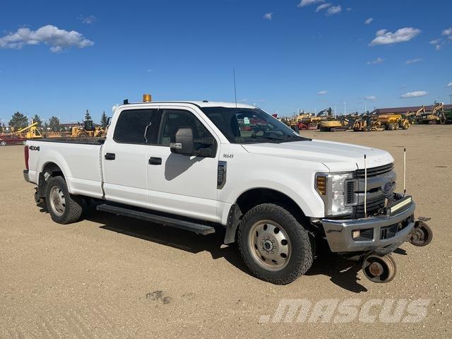 Ford F-350 Пікапи / Бічне розвантаження