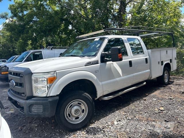 Ford F-350 Пікапи / Бічне розвантаження