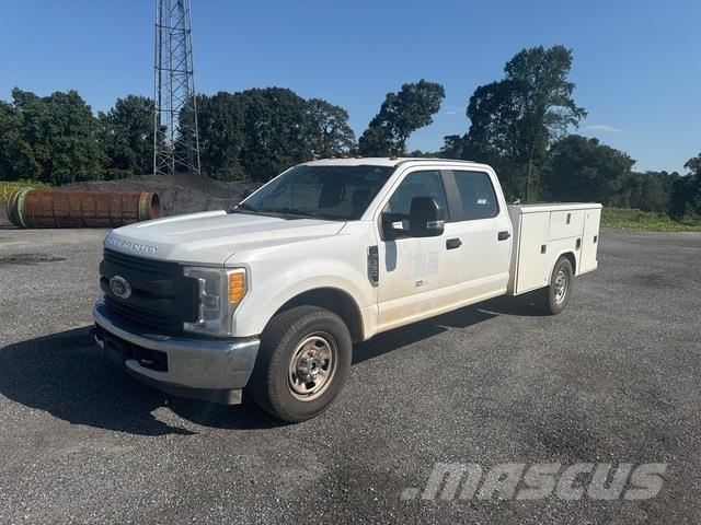 Ford F-350 Комунальні автомобілі / автомобілі загального призначення