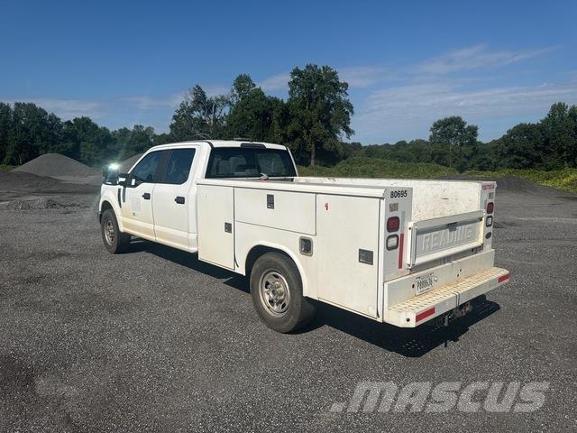 Ford F-350 Комунальні автомобілі / автомобілі загального призначення