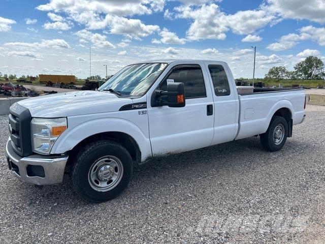Ford F-350 Пікапи / Бічне розвантаження