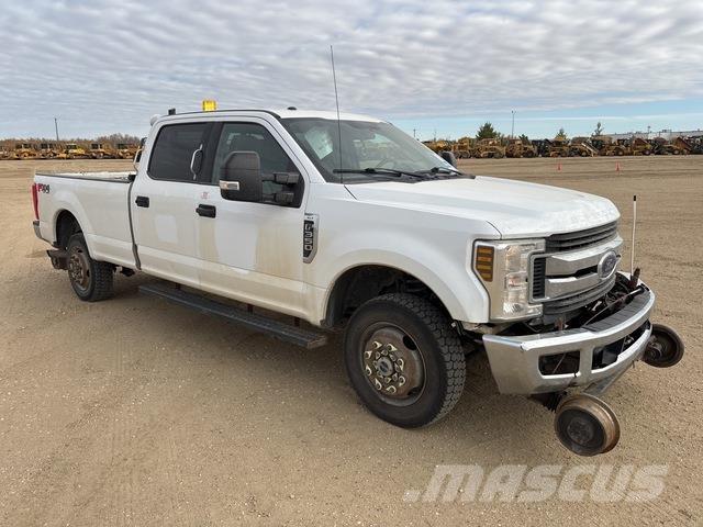 Ford F-350 Пікапи / Бічне розвантаження