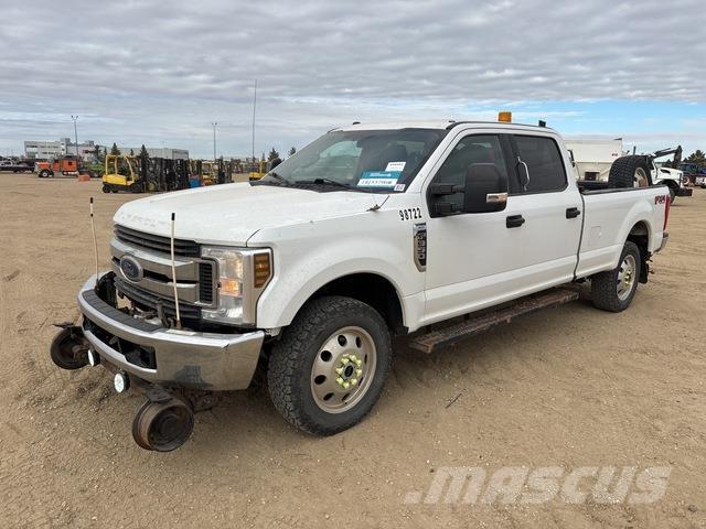Ford F-350 Пікапи / Бічне розвантаження