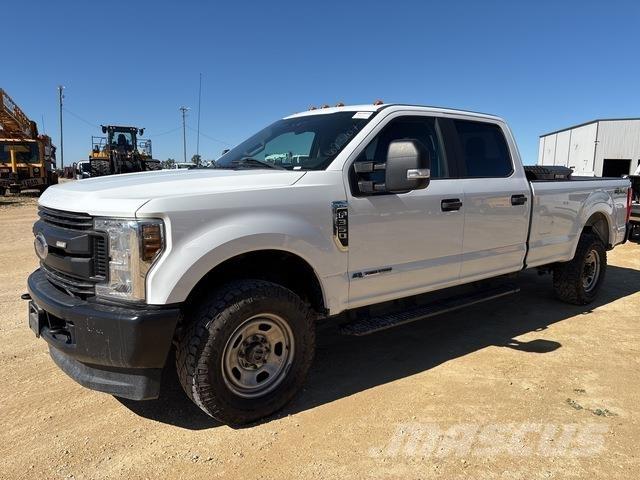 Ford F-350 Пікапи / Бічне розвантаження
