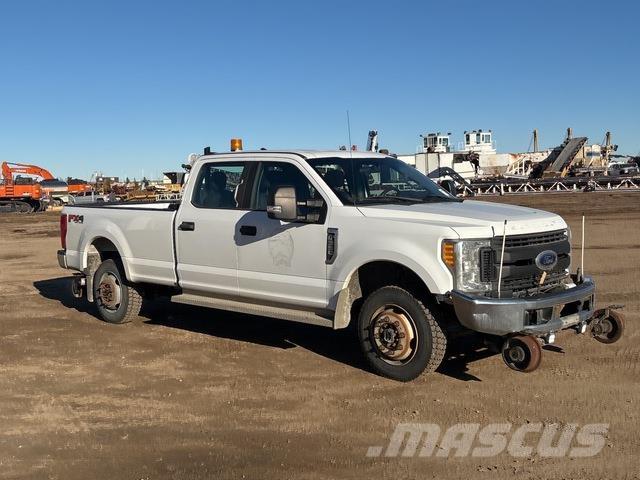 Ford F-350 Пікапи / Бічне розвантаження
