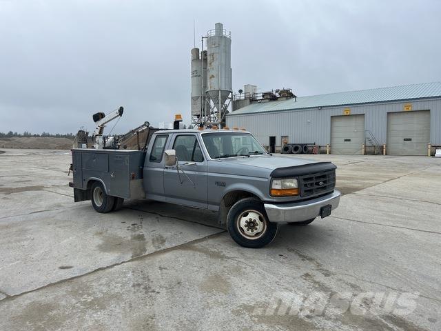 Ford F-350 Комунальні автомобілі / автомобілі загального призначення