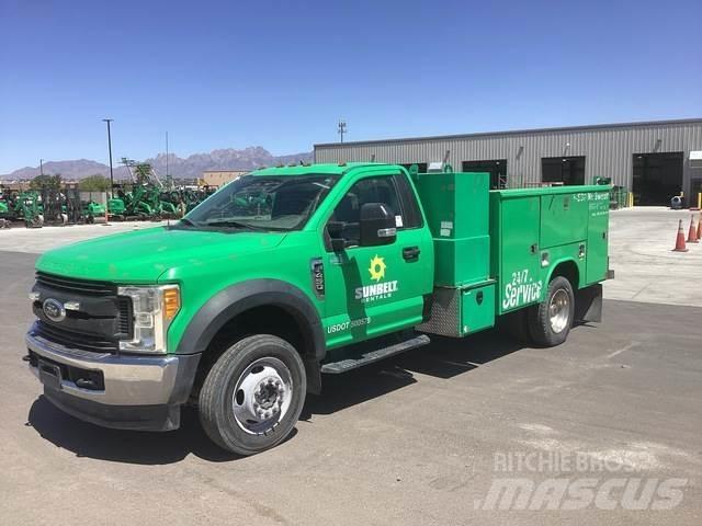 Ford F-450 Комунальні автомобілі / автомобілі загального призначення