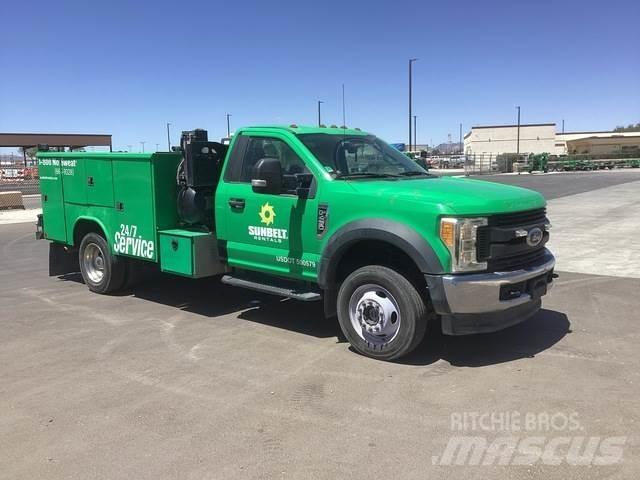 Ford F-450 Комунальні автомобілі / автомобілі загального призначення