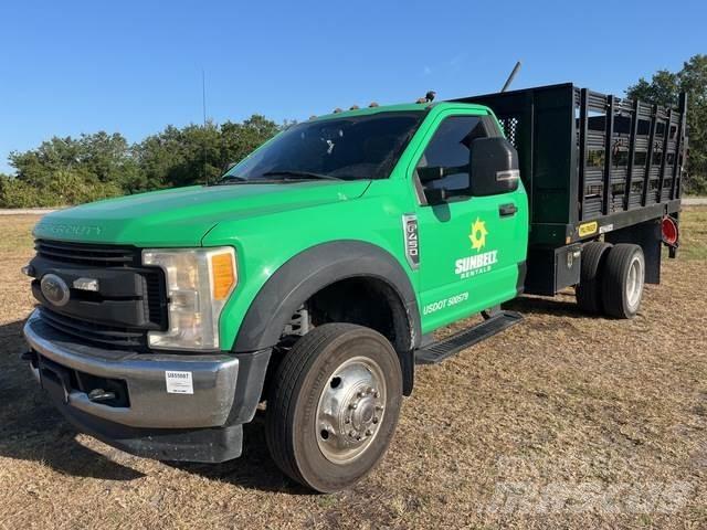Ford F-450 Вантажівки-платформи/бокове розвантаження