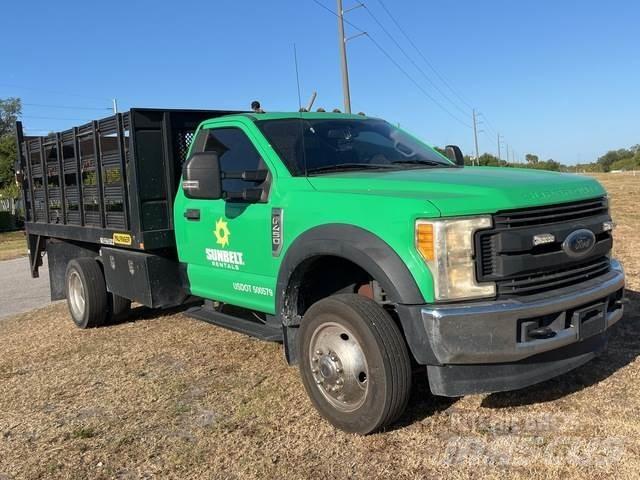 Ford F-450 Вантажівки-платформи/бокове розвантаження
