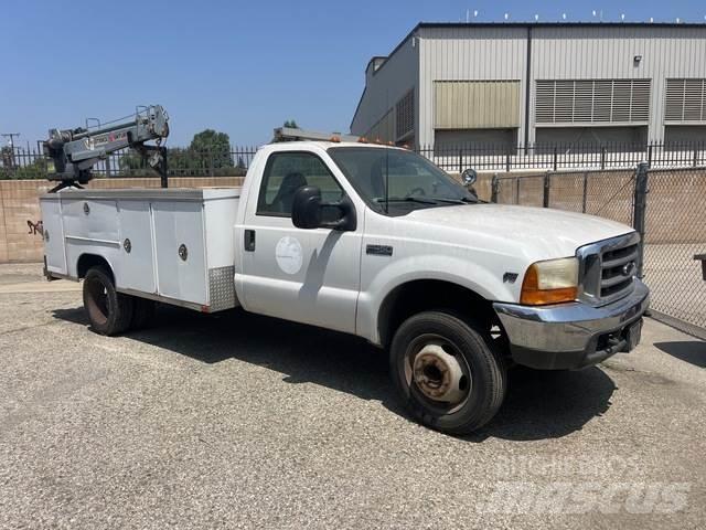 Ford F-450 Комунальні автомобілі / автомобілі загального призначення