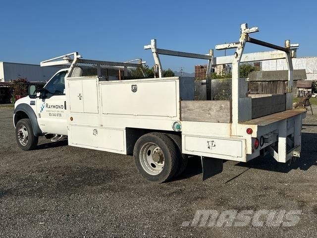 Ford F-450 Пікапи / Бічне розвантаження