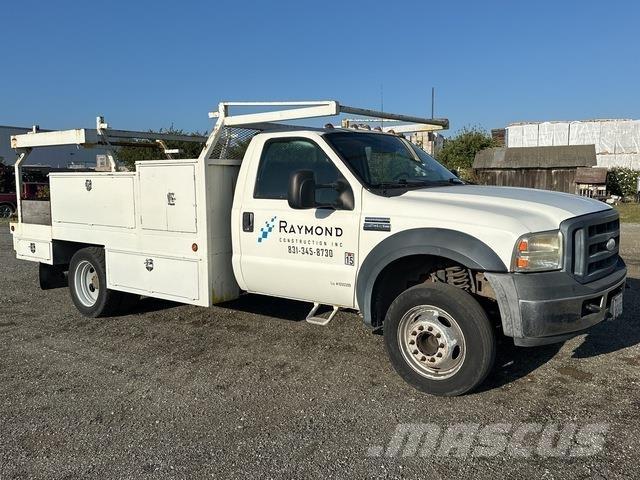 Ford F-450 Пікапи / Бічне розвантаження