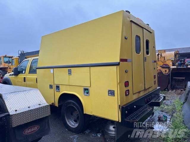Ford F-450 Пікапи / Бічне розвантаження