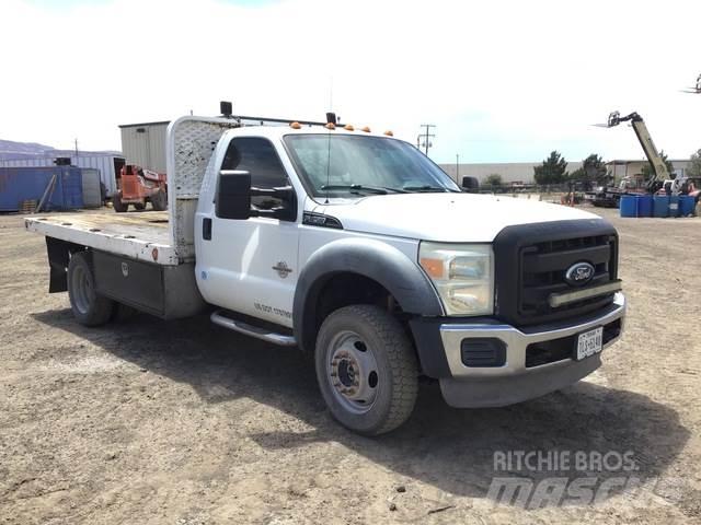 Ford F-450 Вантажівки-платформи/бокове розвантаження