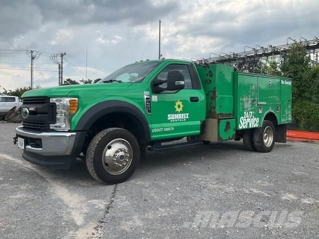 Ford F-450 Комунальні автомобілі / автомобілі загального призначення